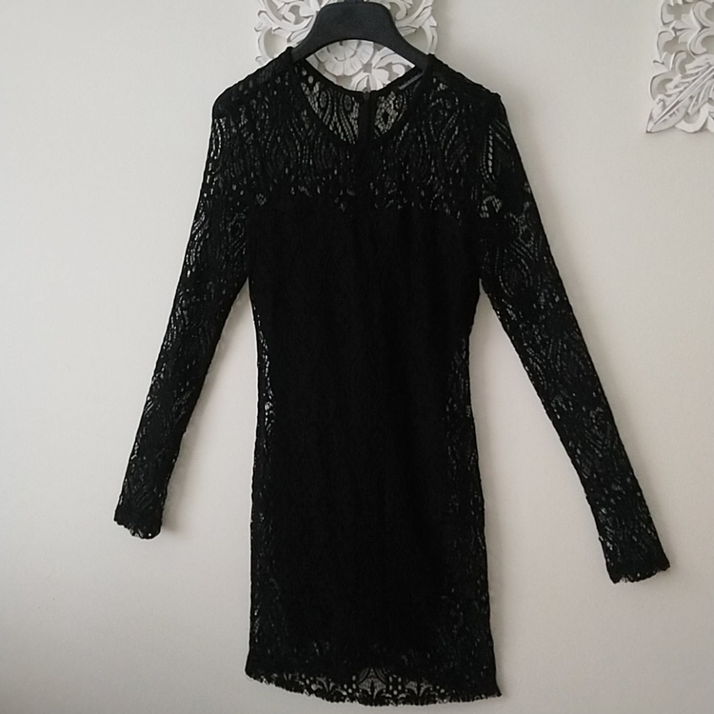 Black 🖤 lace dress